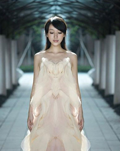 深大校花栗璐雅私照曝光 网友称宛如天使般完美(高清组图)