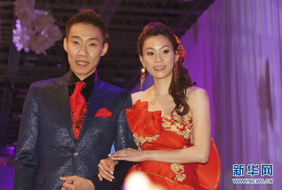 李宗伟与黄妙珠举行华人礼俗婚礼仪式(组图)