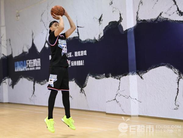 吴亦凡打全明星赛